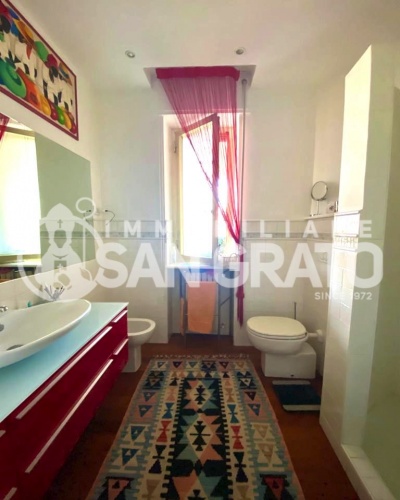 Ivrea, 6 Stanze da Letto Stanze da Letto, ,3 BathroomsBathrooms,Appartamento,Vendita,Ivrea,1,1037