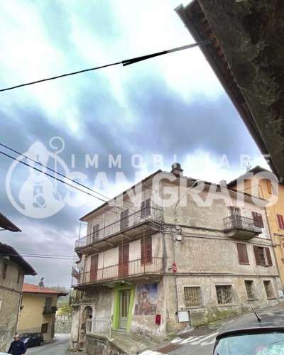 Chiaverano, via Ivrea, 4 Stanze da Letto Stanze da Letto, ,1 BagnoBathrooms,Appartamento,Vendita,Chiaverano, via Ivrea,1007